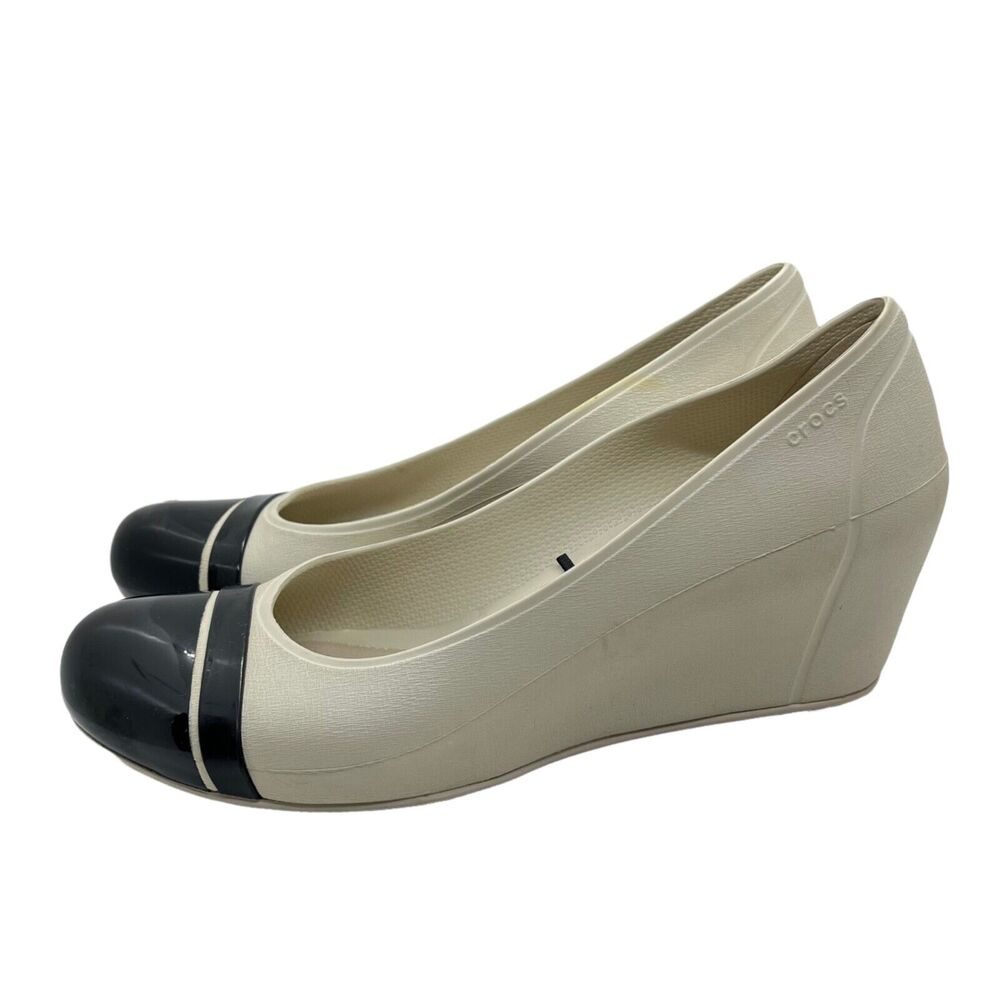 Crocs Cap Toe Wedge Slide On Pumps Shoes 12299 Women’s Stucco Cream & Black SZ 9